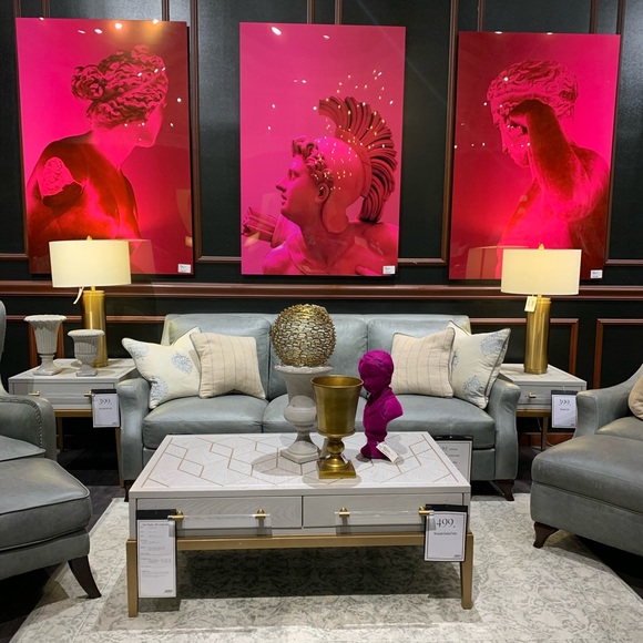 Meet your Posher, Tracy - Picture 1 of 1